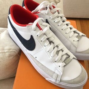SOLD 🛑Nike blazer men’s low size 10.5